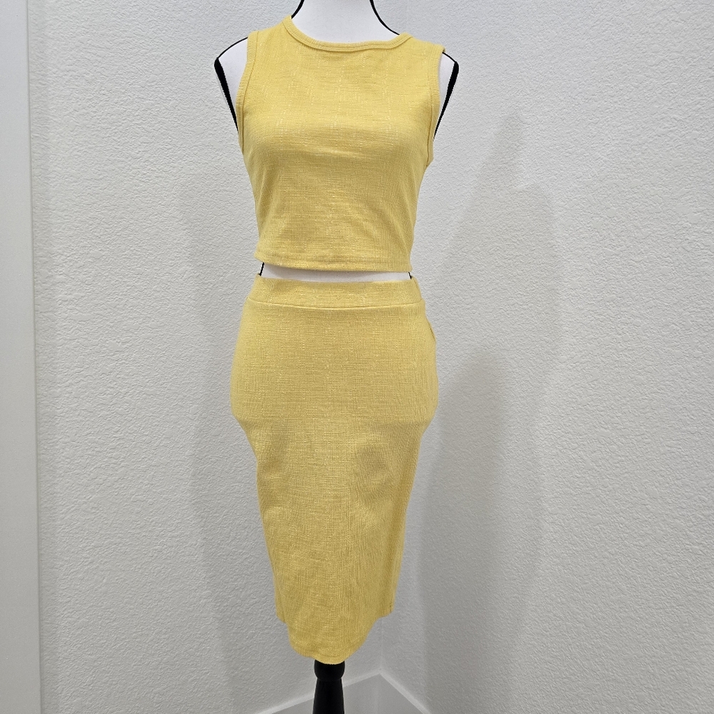 SHEIN 2-piece CoOrd Yellow Top And Skirt Size 4